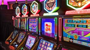 မိုဘိုင်းဖုန်းပေါ်တွင် Live Casino ကစားနေ
သော မြင်ကွင်း
